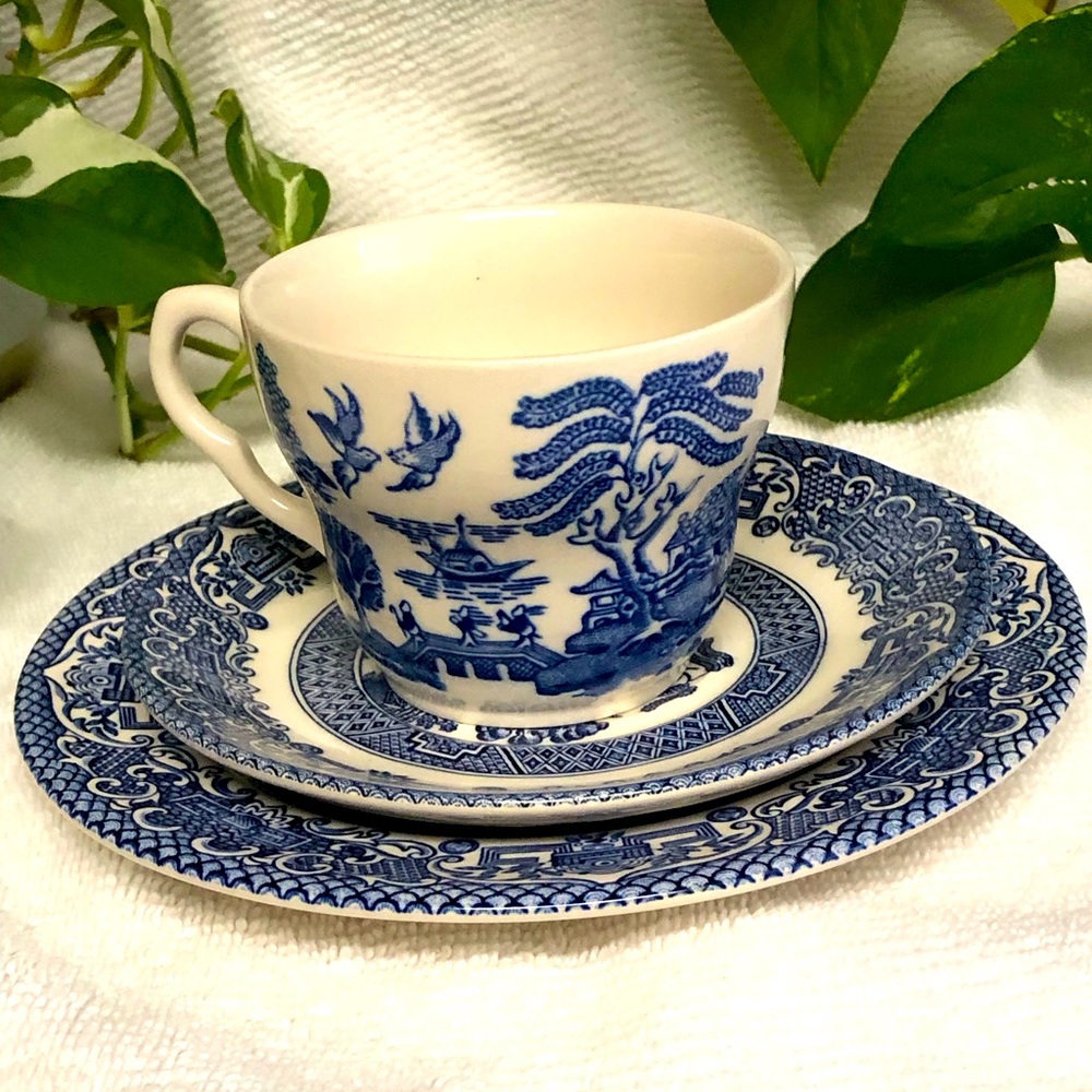 Vtg EIT England English Ironstone Tableware Blue Willow 3 pieces
